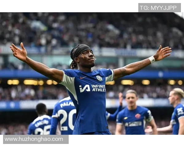 巴黎圣日耳曼宣布签约切尔西球星卡瓦尼阵容再添利器 巴黎圣日耳曼宣布签约切尔西球星卡瓦尼阵容再添利器