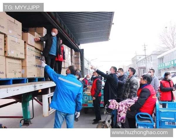 皮亚尼奇携手队友捐赠抗疫物资，展现了一名领袖的担当